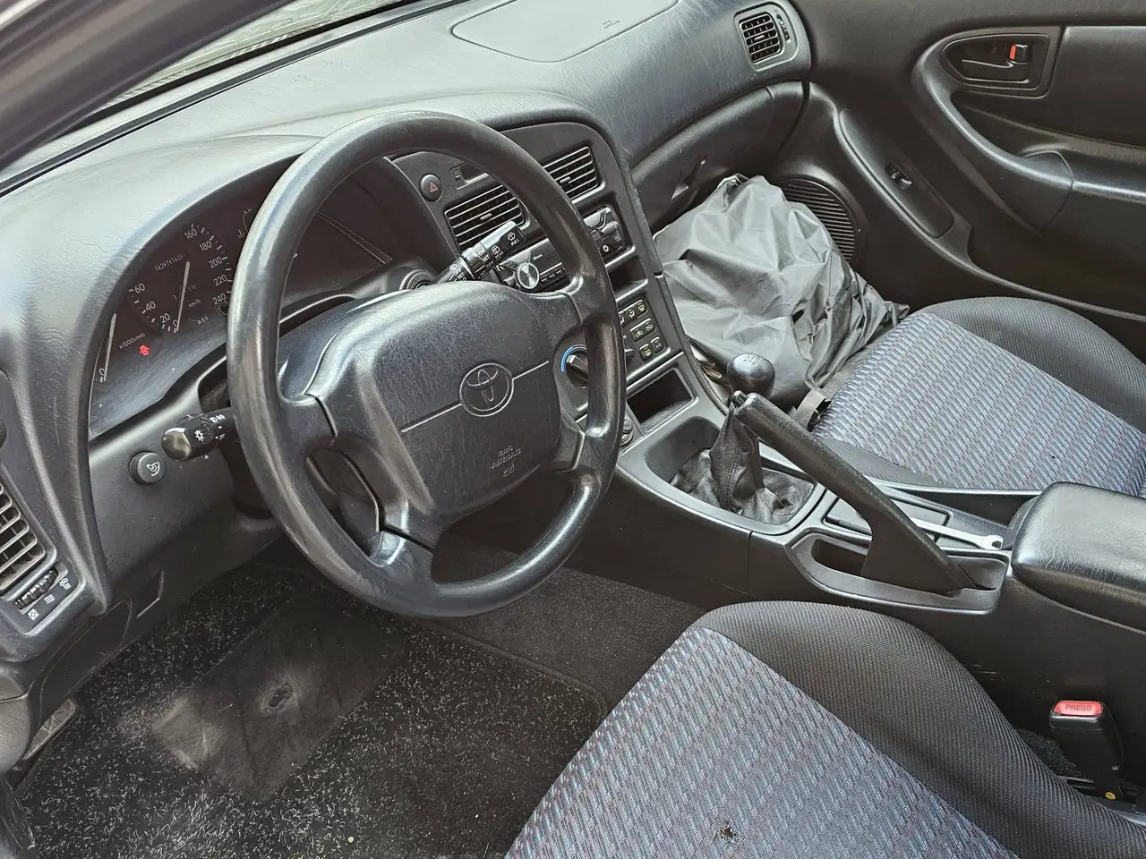 Toyota Celica VI 1994 2p 1.8i 16v c/AC, foto 3