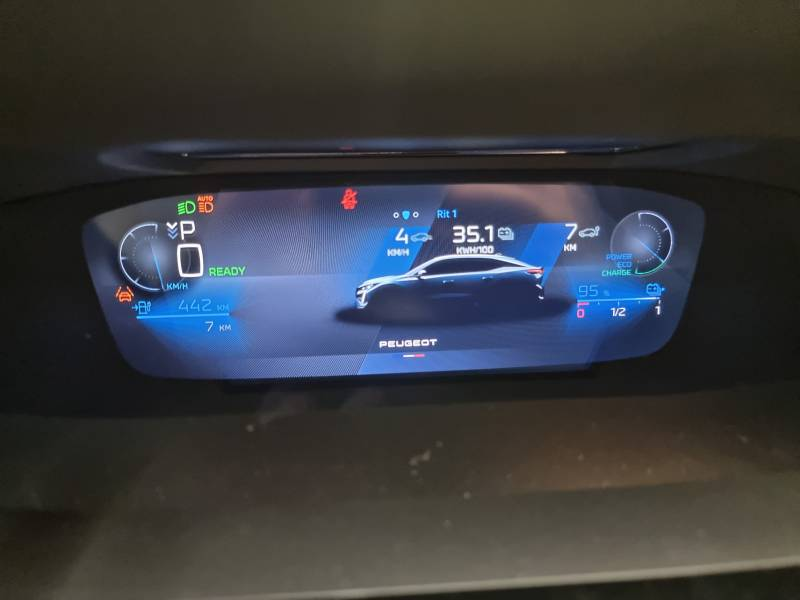 Peugeot 408 1 e-408 210 GT — photo 13