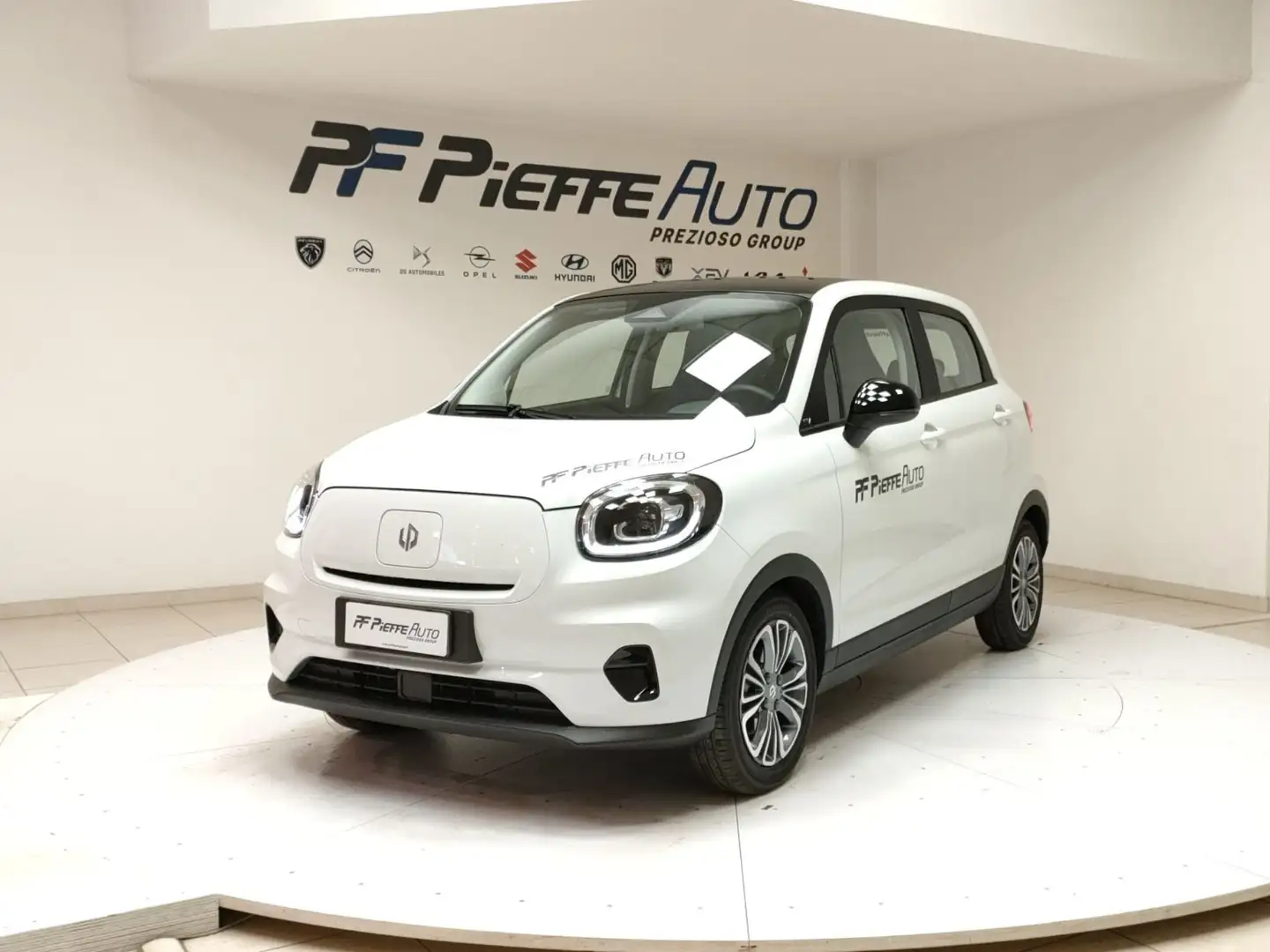 Leapmotor T03 DESIGN Bianco - 1