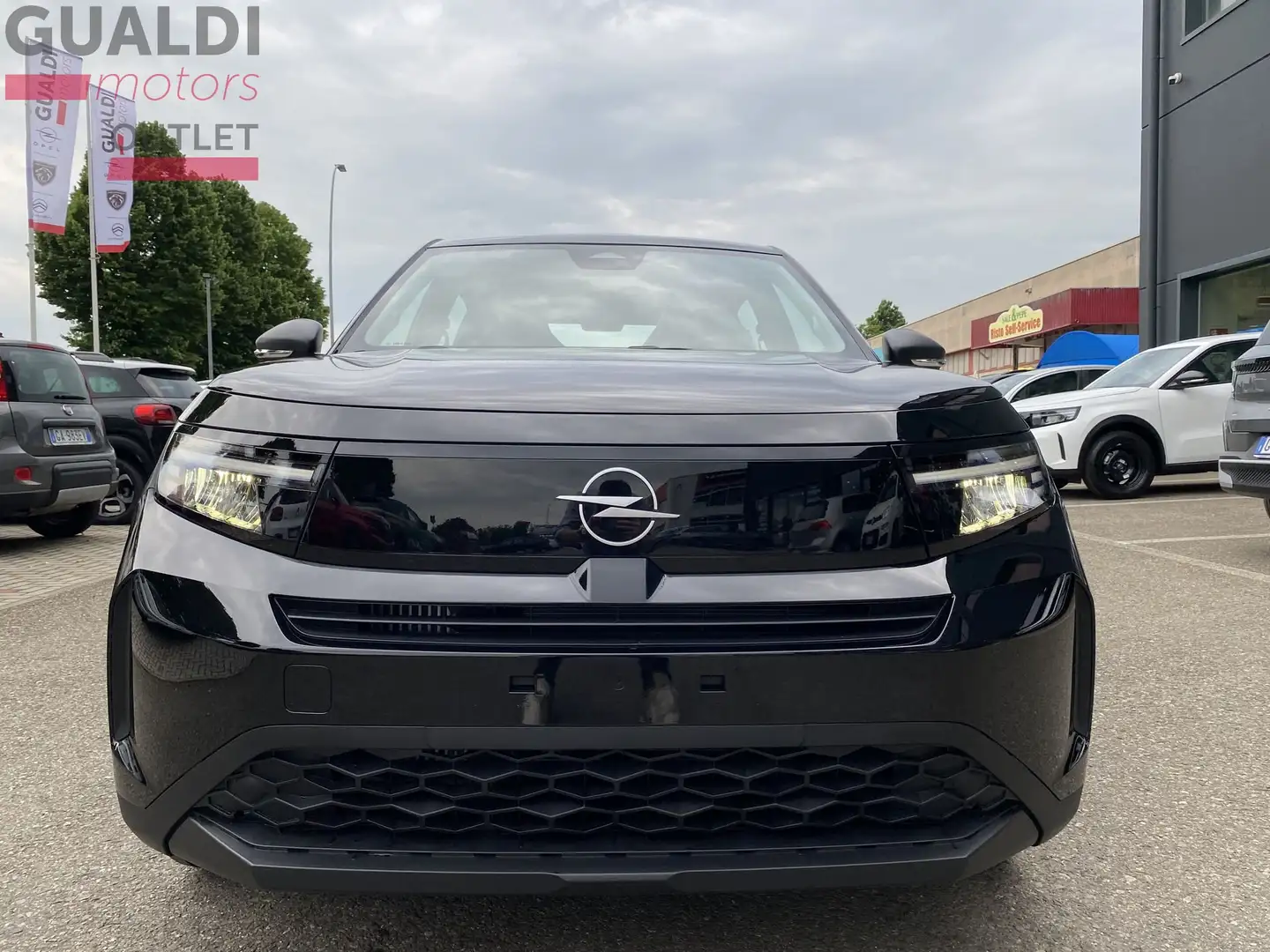 Opel Frontera Frontera Hybrid 110 CV EDCT Edition Nero - 2