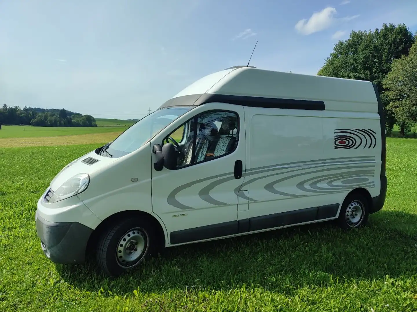 Renault Trafic Trafic 2.5 dCi FAP 150 L1H2 Weiß - 1