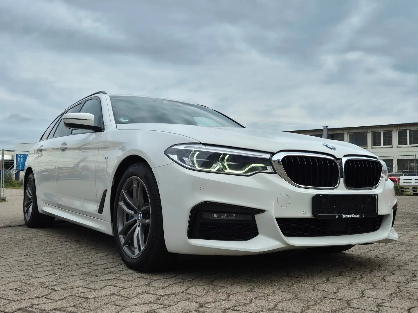 BMW 530 530d xDrive*Luxury Line*M-SPORT*HEAD-UP*EXCLUSIV Bianco - 2