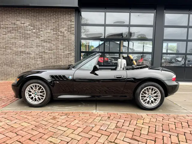BMW Z3 view 11