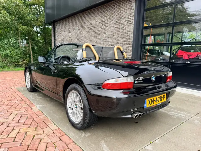BMW Z3 view 10