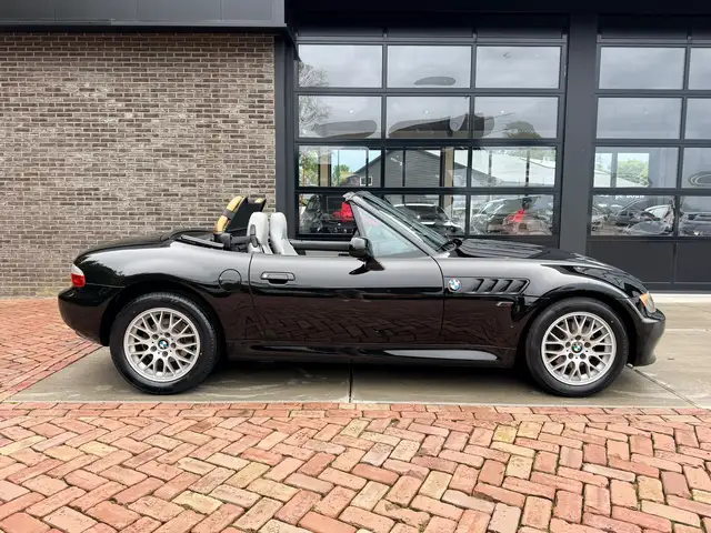BMW Z3 view 12