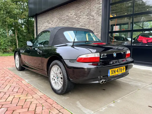 BMW Z3 view 7