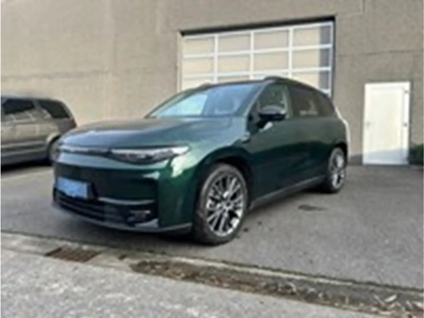 Leapmotor C10 DESIGN  ELECTRIC 5DRS AUTOMAAT 218PK * VERWARMD ST Vert - 2