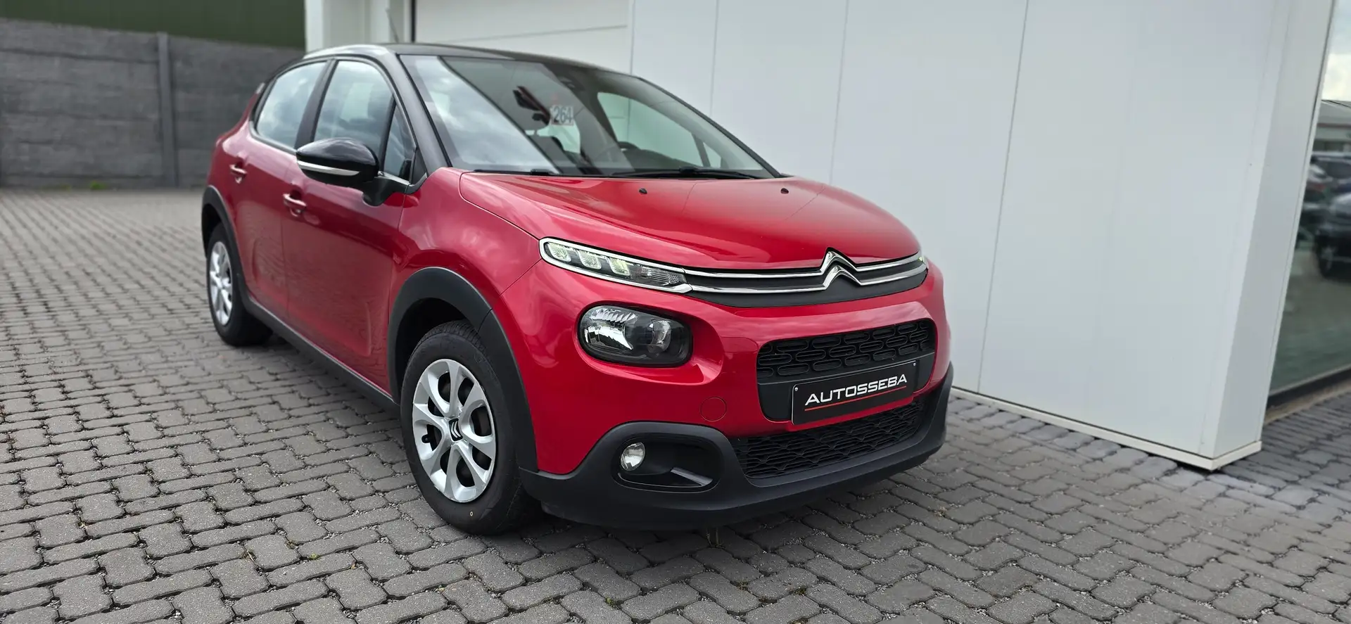 Citroen C3 1.2i Benzine 5deurs/Airco/Carpass/Garantie Rood - 2