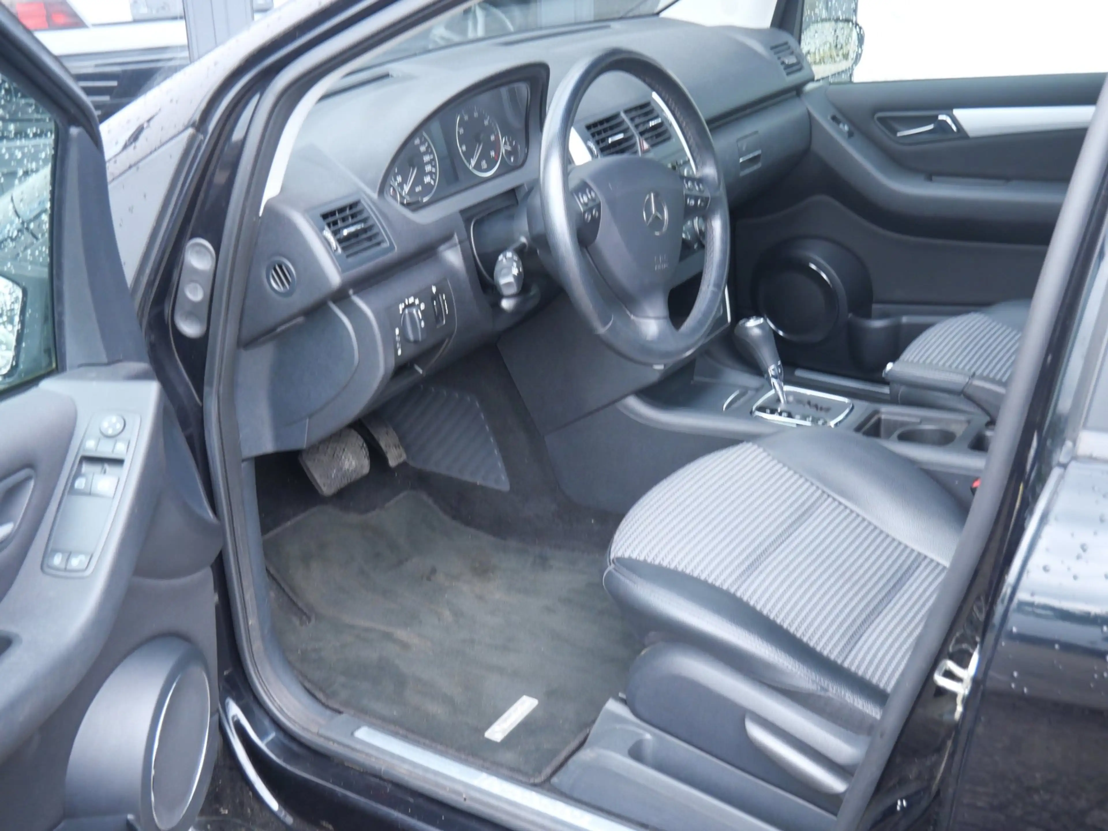 Mercedes-Benz A 150 Avantgarde Automaat 72000km !!! — photo 3