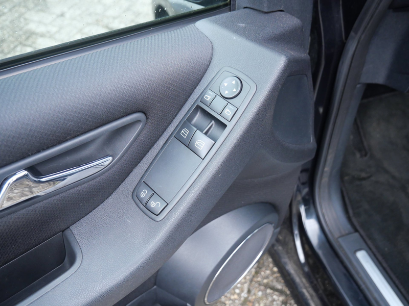 Mercedes-Benz A 150 Avantgarde Automaat 72000km !!! — photo 11