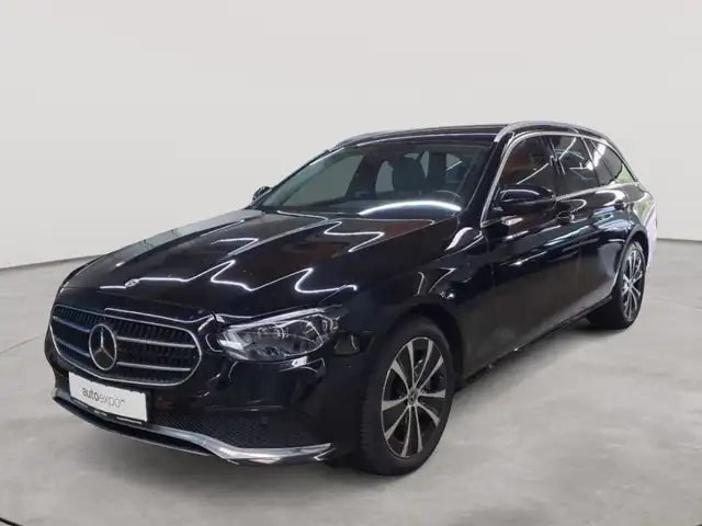 Mercedes-Benz E-Class view 2