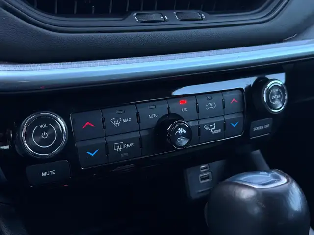 Jeep Compass view 21