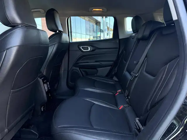 Jeep Compass view 10
