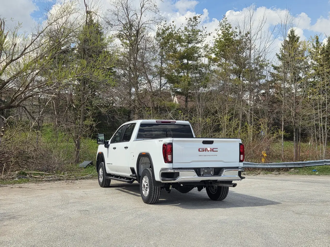 GMC Sierra 2500HD снимка GMC Sierra 2500HD
