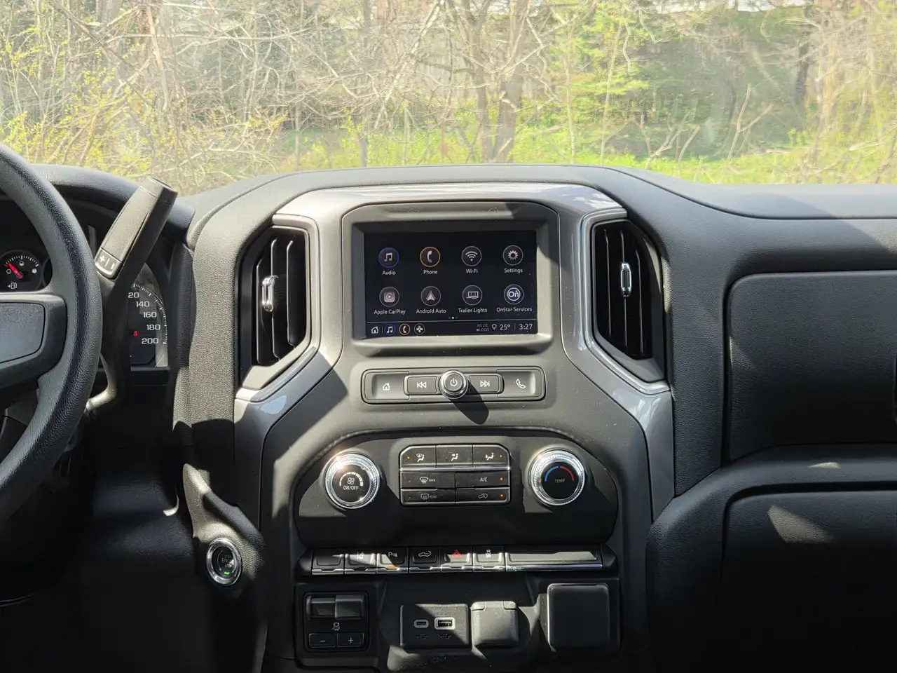 GMC Sierra 2500HD снимка GMC Sierra 2500HD