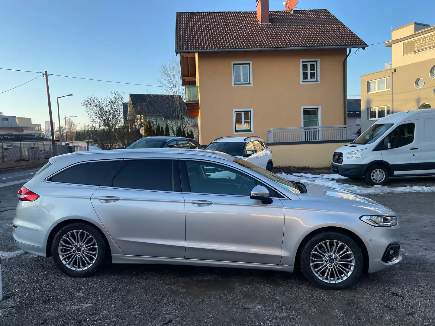 Ford Mondeo 2,0 EcoBlue Titanium,*LED, Kamera, Panorama, ACC* Silber - 2