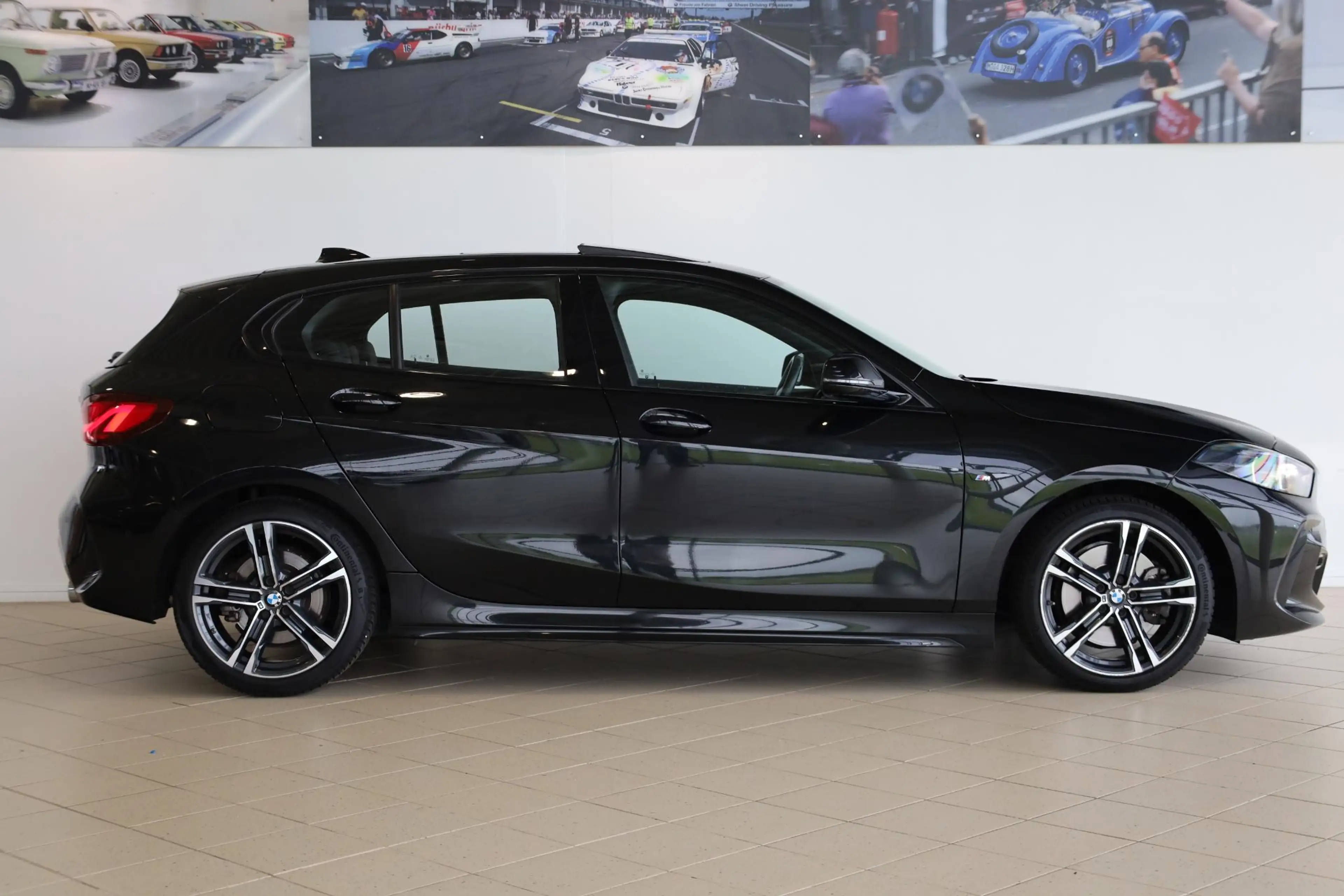 BMW 120 1-serie 5-deurs 120i High Executive | M Sport | Pa — photo 3