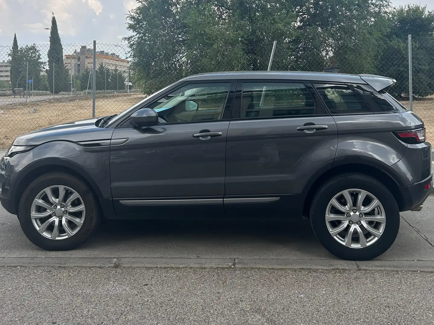 Land Rover Range Rover Evoque Range Rover Evoque 2.0TD4 SE 4WD Aut. 150 SE - 1