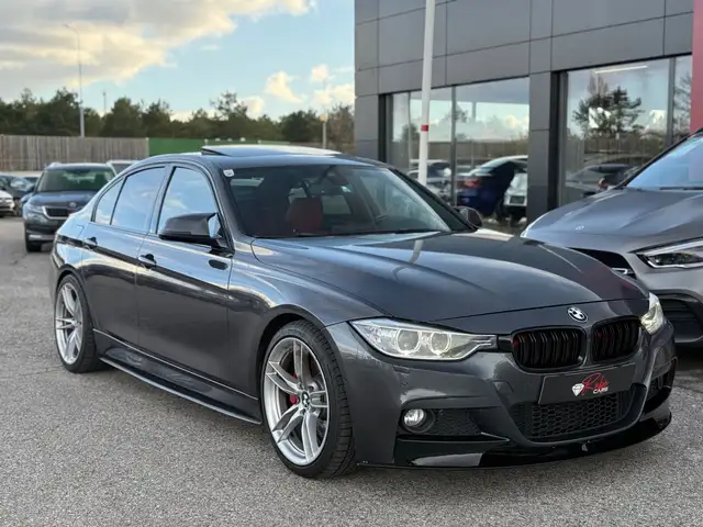BMW 335 i M Sportpaket *Glasdach*H&K*Assist*