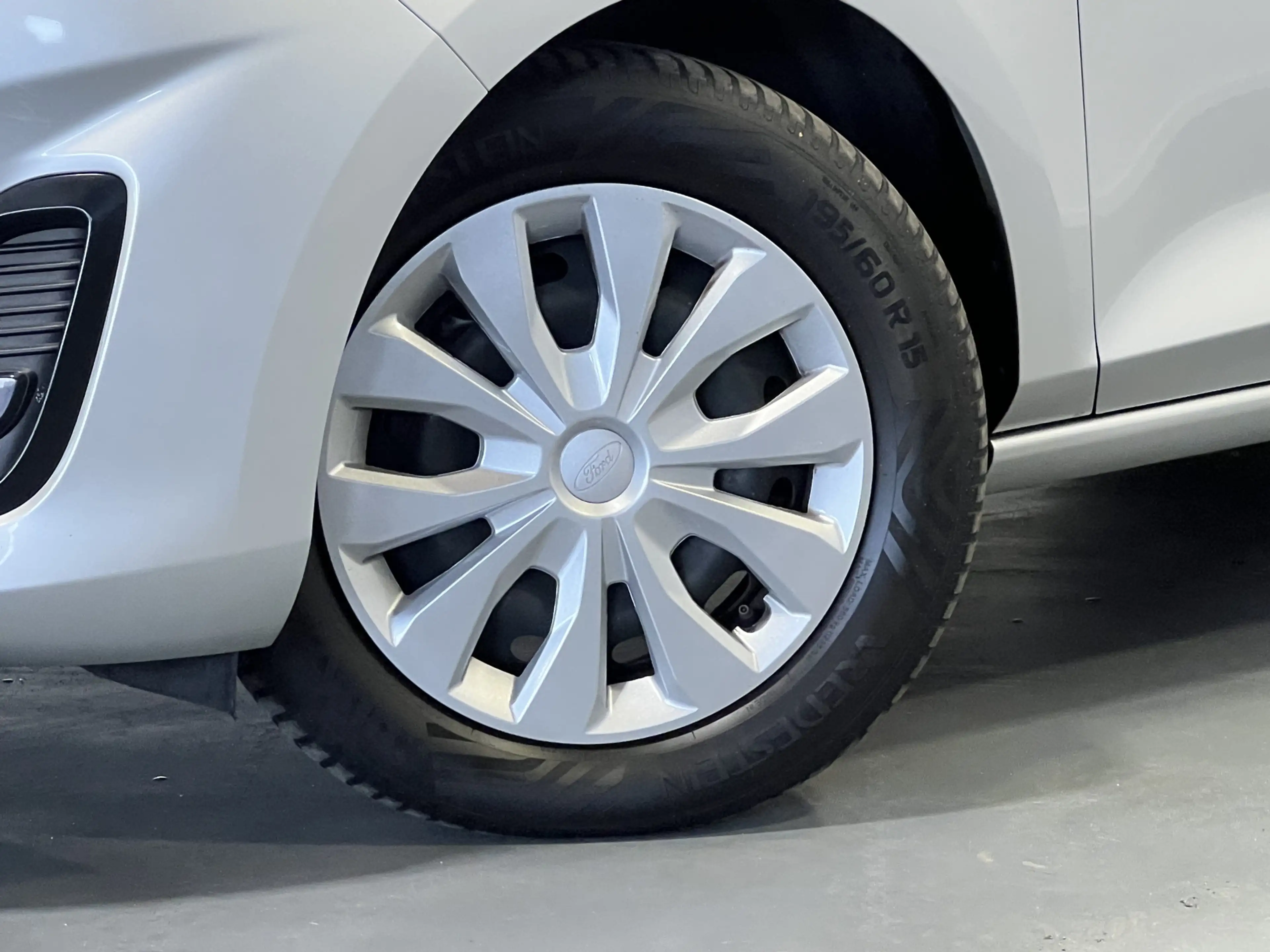 Ford Fiesta 1.0 EcoBoost Connected — photo 3