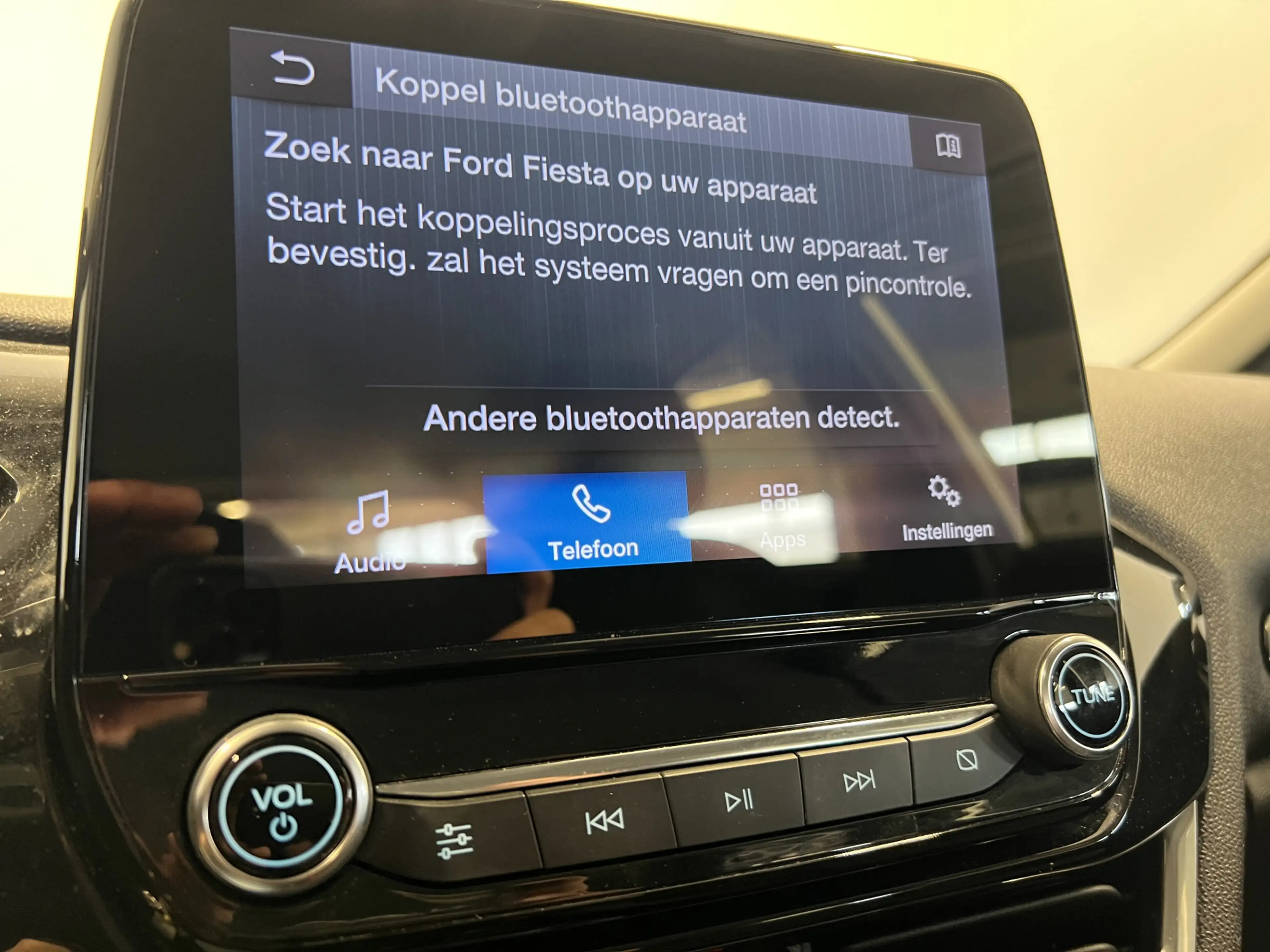 Ford Fiesta 1.0 EcoBoost Connected — photo 17