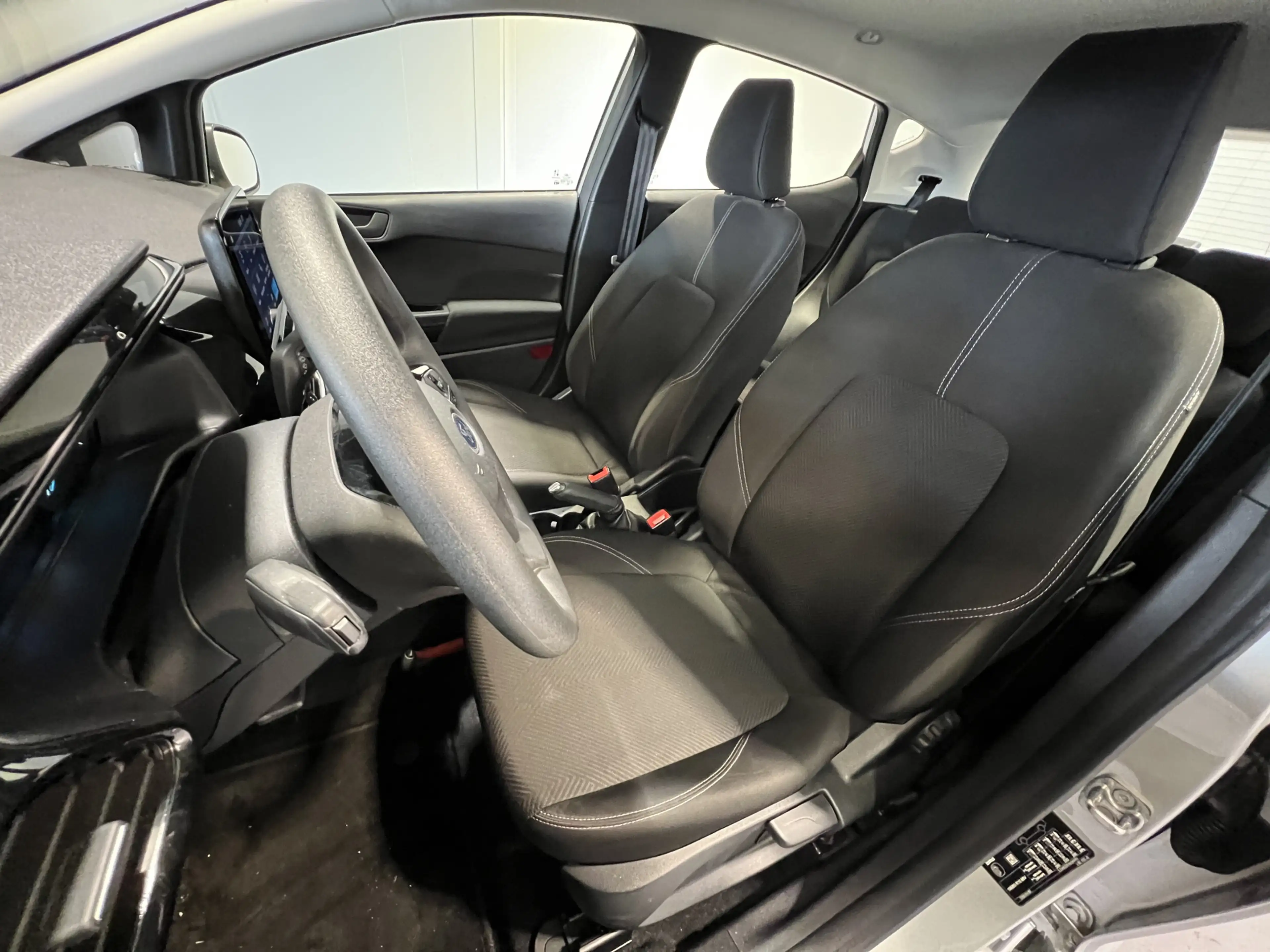 Ford Fiesta 1.0 EcoBoost Connected — photo 29