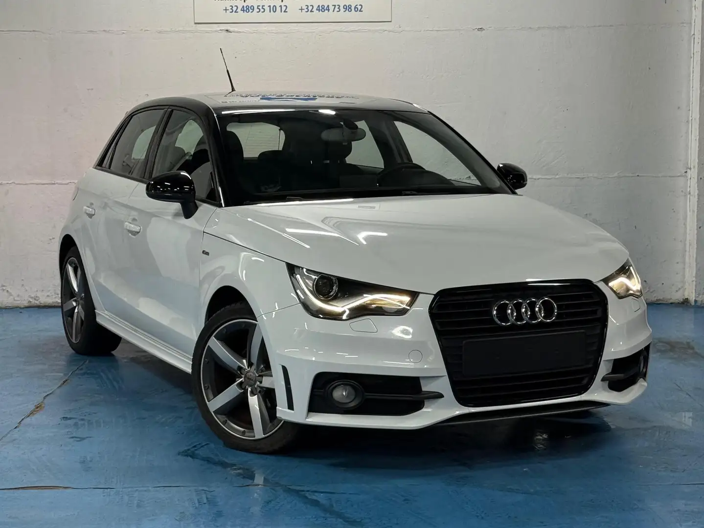 Audi A1 A1 Sportback 1.2 TFSI Ambition S line Weiß - 2