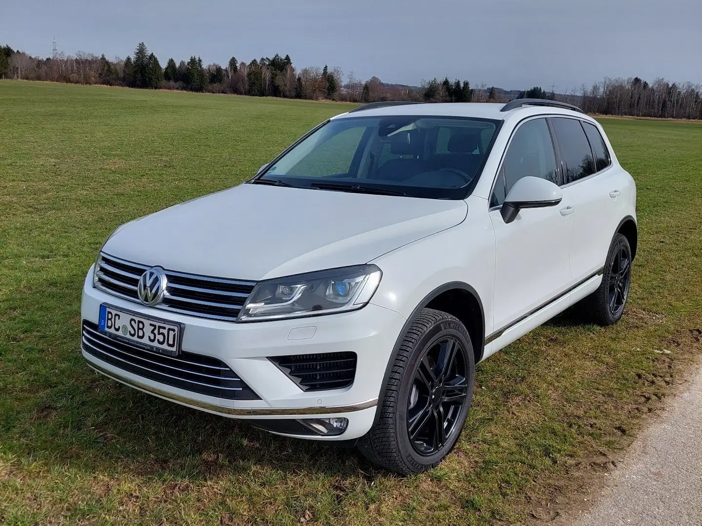 Volkswagen Touareg V6 TDI BMT/Start-Stopp Terrain Tech 4Motion Weiß - 1