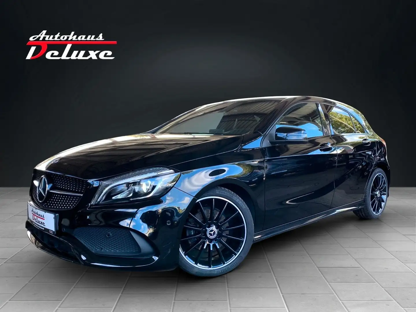 Mercedes-Benz A 200 AMG-LINE NAVI-KAMERA-PANORAMA-LED Noir - 1