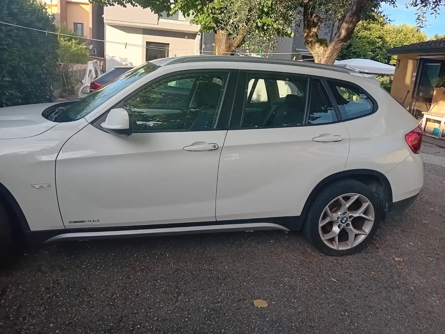 BMW X1 X1 sdrive20d TETTO-PDC UNICO PROPRIETARIO Blanc - 1