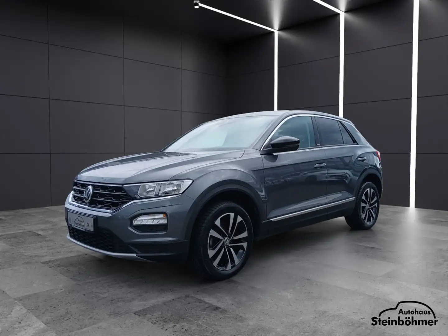 Volkswagen T-Roc United 1.6TDI NAV ACC PDC el. Heckklappe Gri - 1