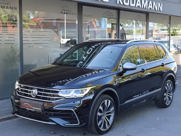 Volkswagen Tiguan Allspace view 5