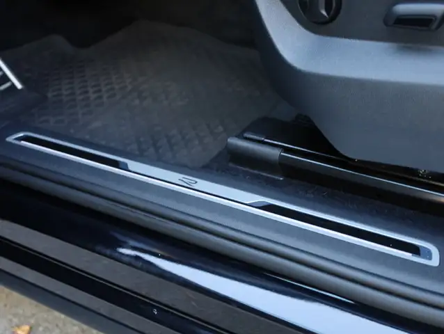 Volkswagen Tiguan Allspace view 20