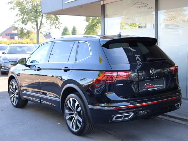 Volkswagen Tiguan Allspace view 8