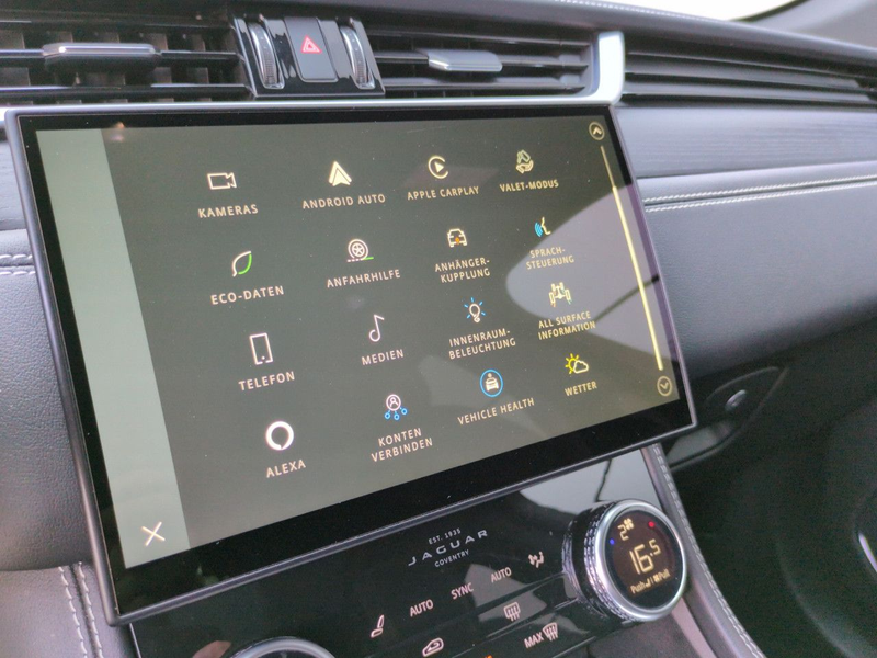 Jaguar F-Pace P250 R-Dynamic SE AWD AHK/Pano Bluetooth — photo 15