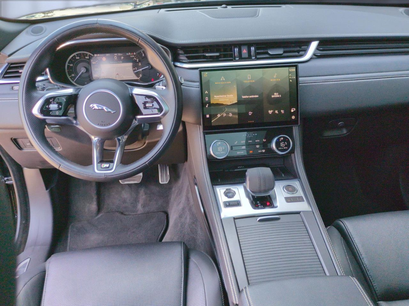 Jaguar F-Pace P250 R-Dynamic SE AWD AHK/Pano Bluetooth — photo 10