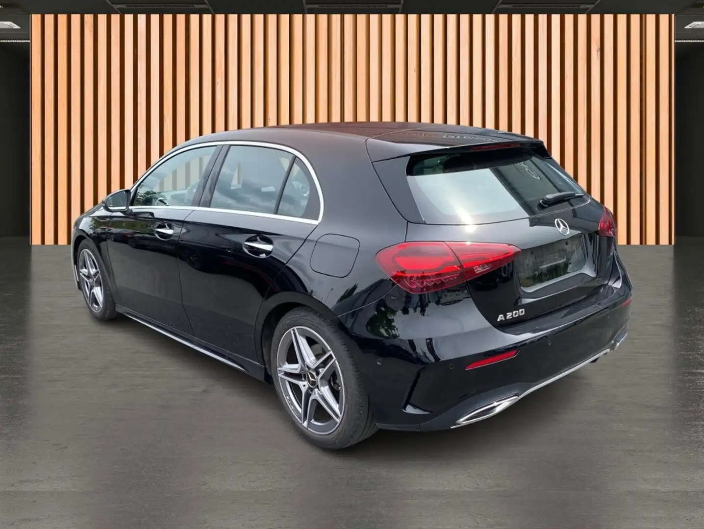 Mercedes-Benz A 200 AMG Line*Navi*Kamera*Ambiente*LED*MBUX* Schwarz - 2