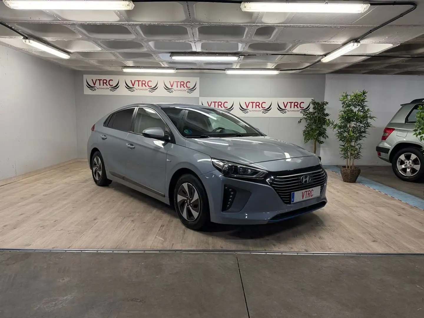 Hyundai IONIQ Hibrido Bleu - 1