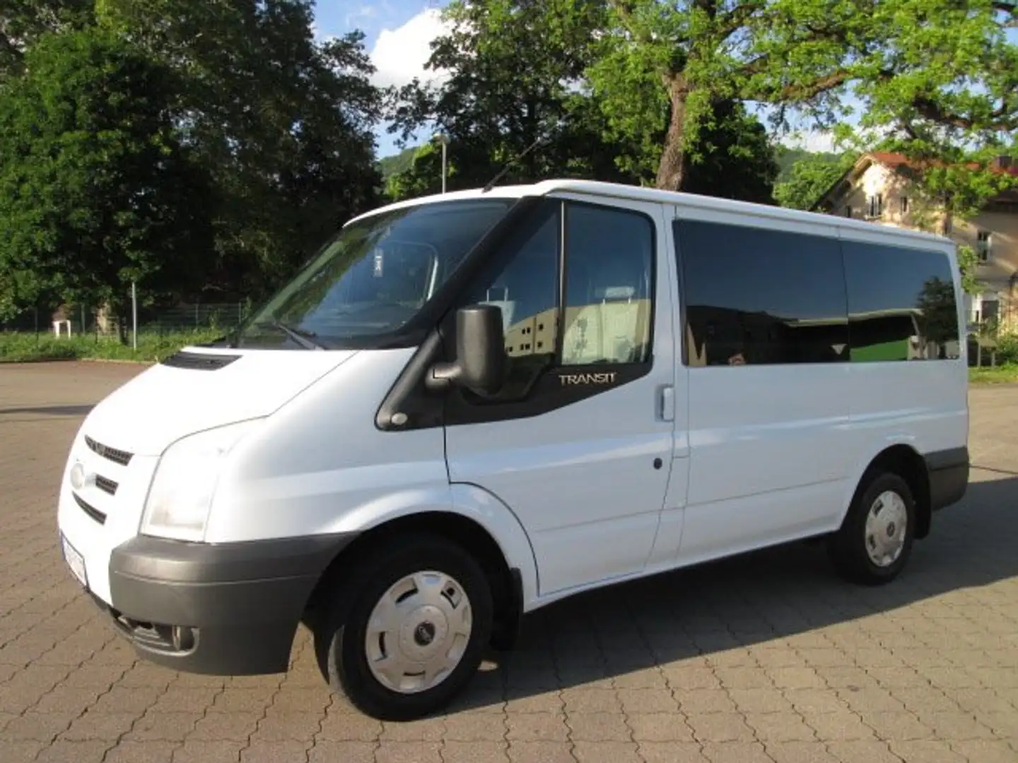 Ford Transit 300 K TDCi DPF Trend+1.HAND+TÜV=10/26+9-SITZER Blanco - 2