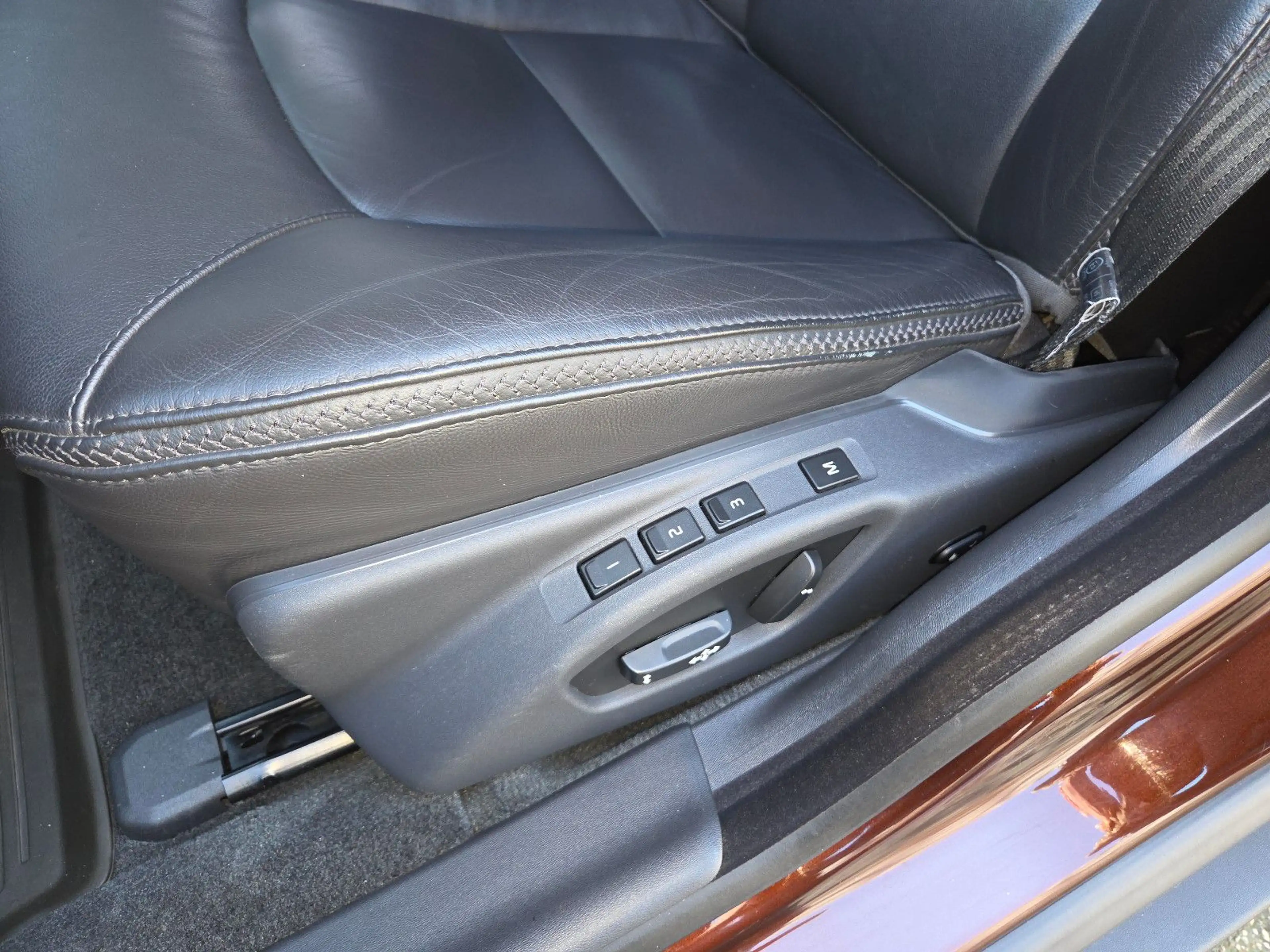 Volvo XC70 D4 AWD Kinetic Geartronic — photo 7