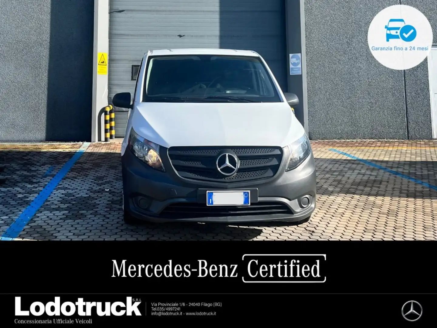 Mercedes-Benz Vito 111 Furgone Long Blanc - 2