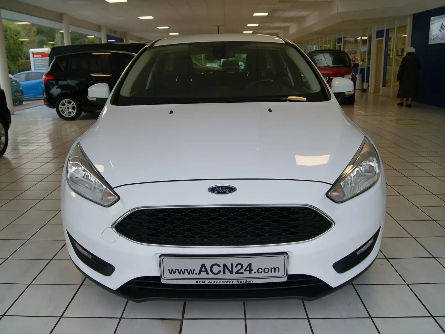 Ford Focus Business Edition Weiß - 2