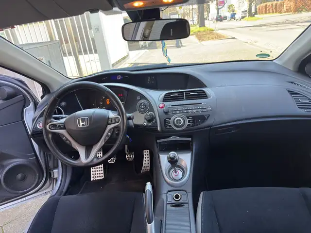 Honda Civic view 9