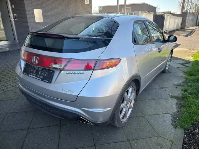 Honda Civic view 4