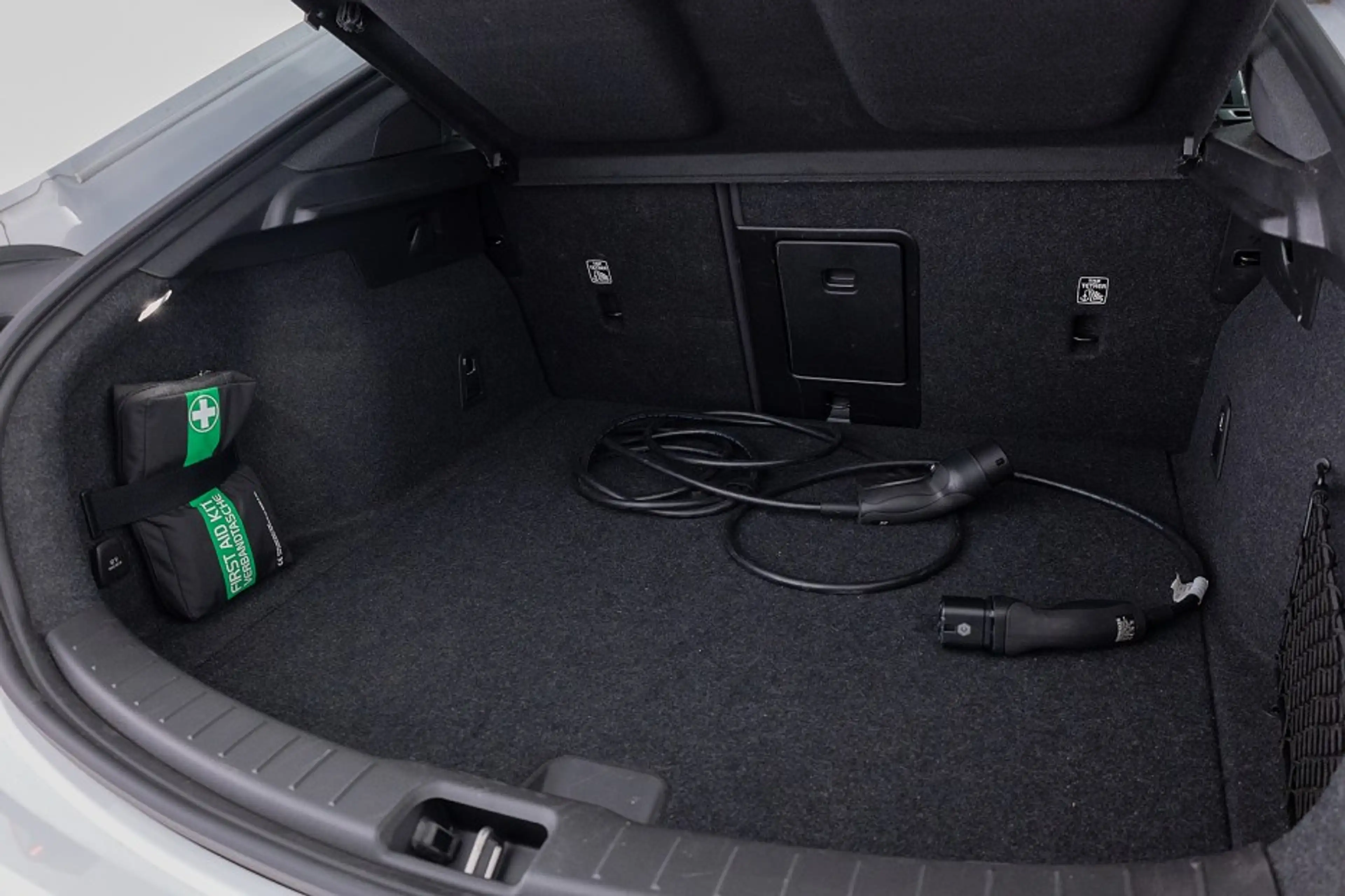 Polestar 2 Long Range Dual Motor 82 kWh AWD — photo 24