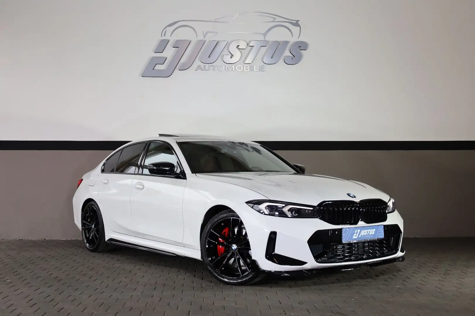 BMW 330 i/TOTW/KAMERA/APPLE/SBD/PDC/SHZ/LHZ/R19 Weiß - 1