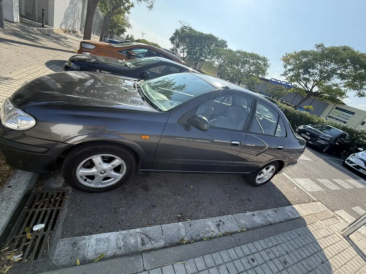 Nissan Almera 2.2 Di Luxury, foto 11