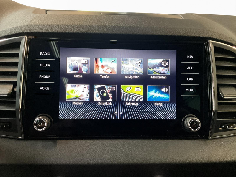 Skoda Karoq Style+DSG+LED+AHK+PANO+NAVI — photo 13