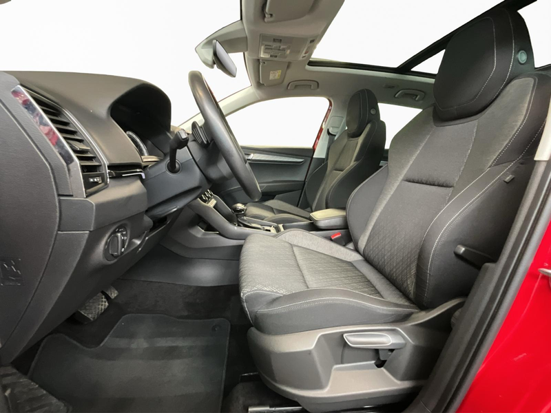 Skoda Karoq Style+DSG+LED+AHK+PANO+NAVI — photo 9