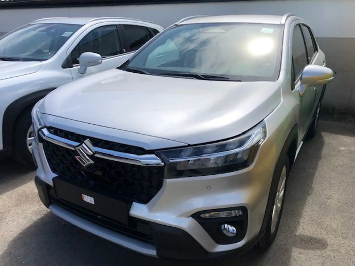 Suzuki S-Cross 1,4 Hybrid ALLGRIP shine Automatik *inkl. Jacqu... Silber - 1